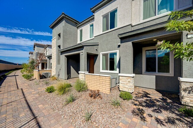 230 Freeport Vw Pl in Henderson, NV - Building Photo - Building Photo