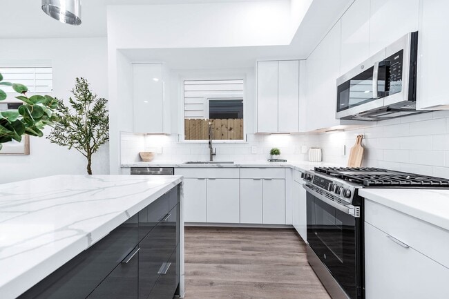 property at 3509 McIlhenny St