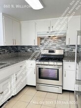 860 N Williford Dr in Porterville, CA - Building Photo - Building Photo