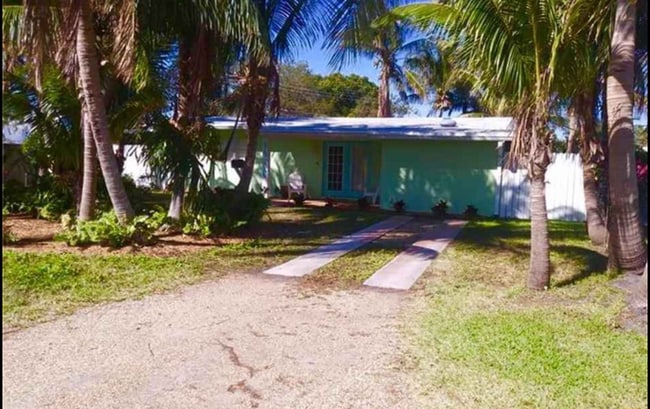 property at 11 NE 17th Ave