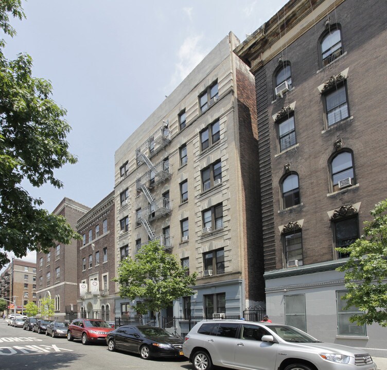 503-505 W 164th St in New York, NY - Building Photo