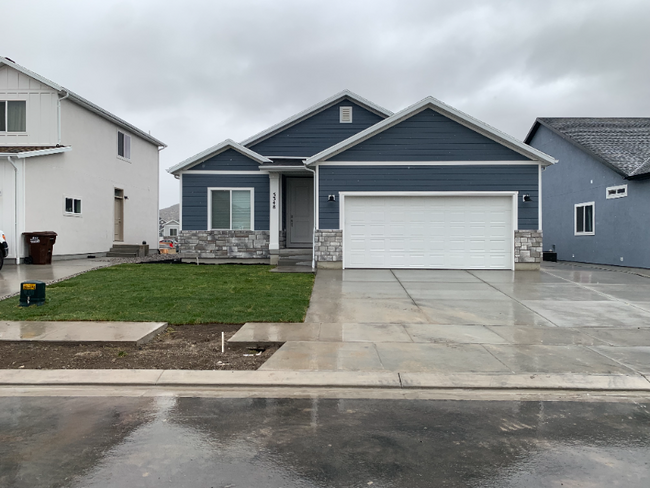 5348 N Sulley Way in Eagle Mountain, UT - Foto de edificio - Building Photo