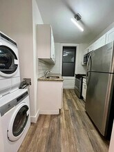 817 Eighth Avenue in Brooklyn, NY - Foto de edificio - Building Photo