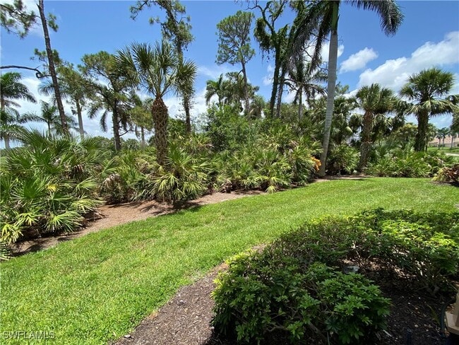 6760 Pelican Bay Blvd