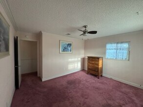 39110 Bud Ct in Fremont, CA - Foto de edificio - Building Photo