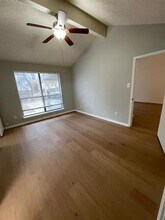 2907 Hilltop Dr in Euless, TX - Foto de edificio - Building Photo