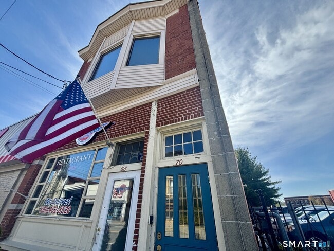 68 E Main St in Torrington, CT - Building Photo - Building Photo