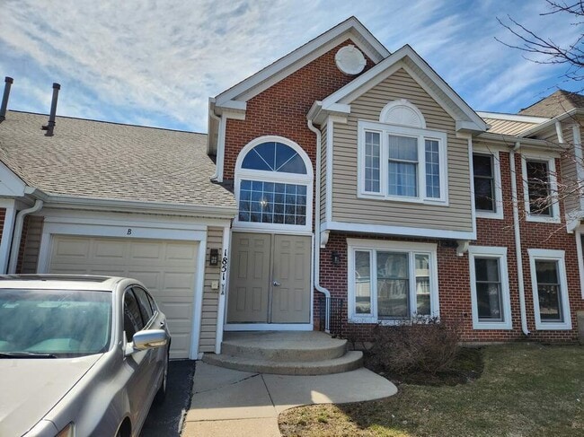 property at 1851 Fox Run Dr