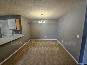 3923 Overland Dr in Lawrence, KS - Building Photo - Building Photo