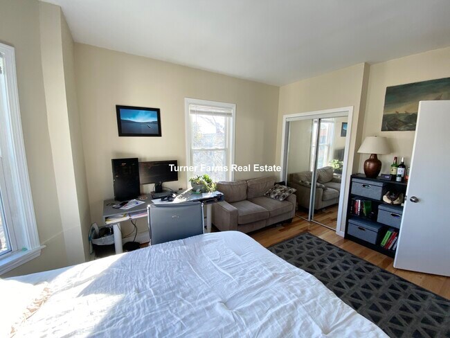 6 Bickford Ave, Unit A in Boston, MA - Building Photo - Building Photo