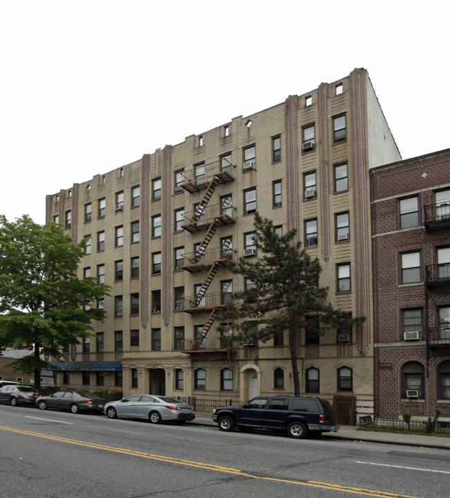 7901 Bay Pky in Brooklyn, NY - Building Photo - Building Photo