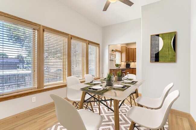 1547 Emerson St in Denver, CO - Building Photo - Building Photo