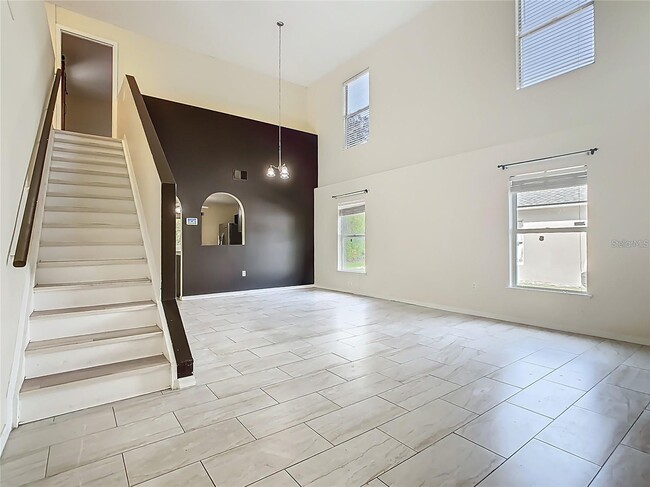 3952 Warbler Dr in Winter Haven, FL - Foto de edificio - Building Photo