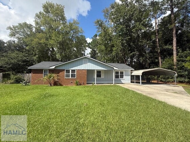814 Kelly Dr in Hinesville, GA - Building Photo - Building Photo