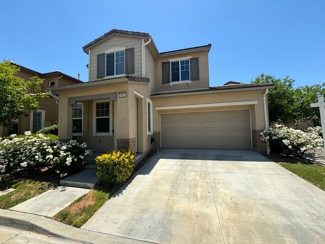 property at 28920 Via ADELENA