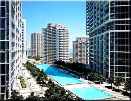 495 Brickell Ave in Miami, FL - Building Photo - Building Photo