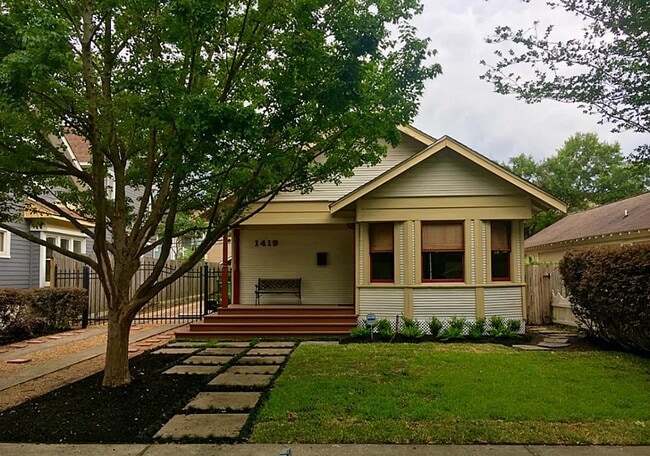 property at 1419 Ashland St