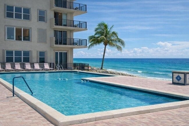 property at 1147 Hillsboro Mile