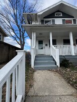 421 Pritz Ave in Dayton, OH - Building Photo