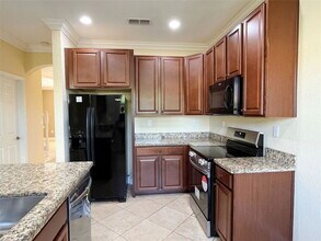 219 Lake Monterey Cir in Boynton Beach, FL - Building Photo - Building Photo