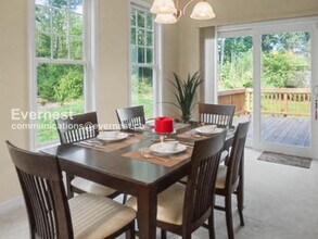 2938 Patriots Landing Dr in Quinton, VA - Building Photo - Building Photo