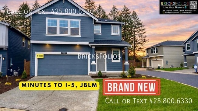 property at 4039 Hyde Lp NE