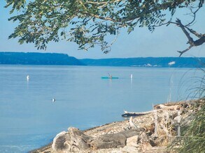 9051 Sunset Ln NW in Seabeck, WA - Building Photo - Building Photo