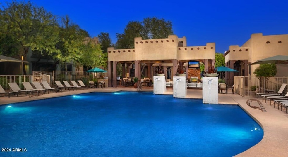 34000 N 27th Dr, Unit 1 in Phoenix, AZ - Building Photo