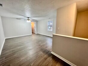 264 Middlesex Rd-Unit -264 in Tyngsboro, MA - Building Photo - Building Photo