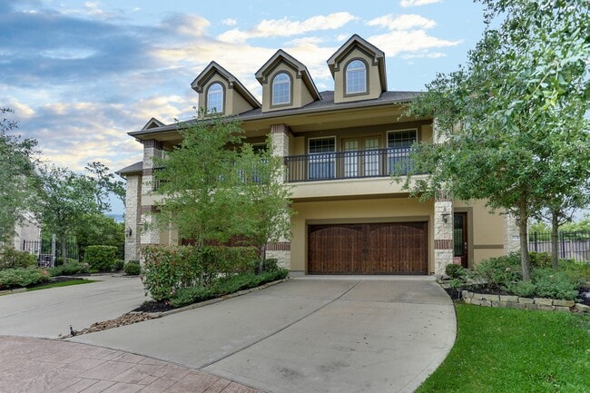 property at 3 Herons Flight Pl