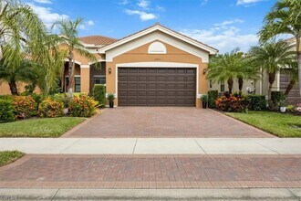 13493 Monticello Blvd in Naples, FL - Foto de edificio - Building Photo