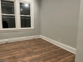 219 Liberty Ave in Jersey City, NJ - Foto de edificio - Building Photo