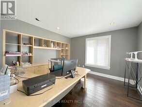 35 Blue Heron Ct in Ottawa, ON - Building Photo - Building Photo