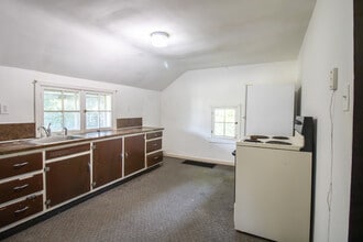 210 3rd St in Winchester, IN - Building Photo - Building Photo