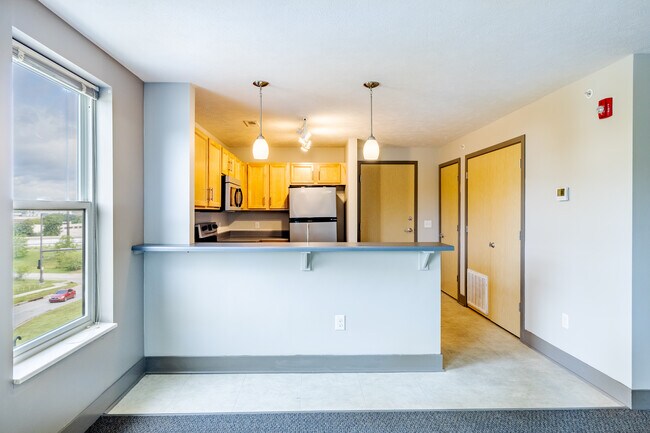 Capitol Rows in Omaha, NE - Foto de edificio - Interior Photo