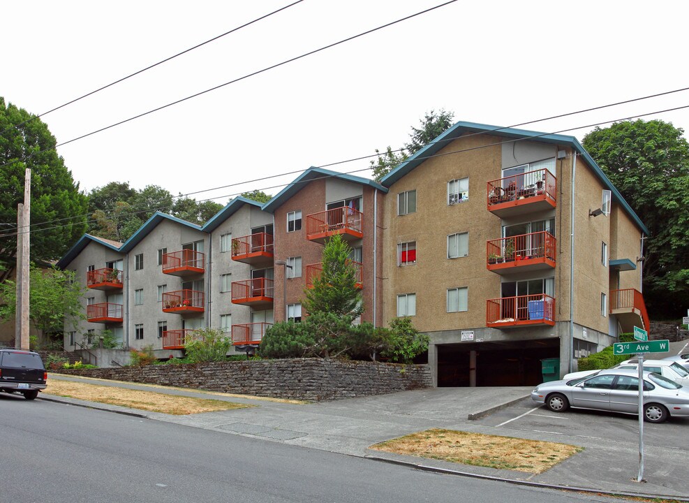 The Parker Apartments in Seattle, WA - Building Photo