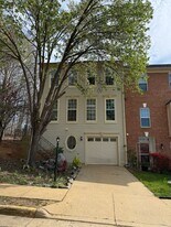 17301 Pacific Rim Terrace in Dumfries, VA - Building Photo