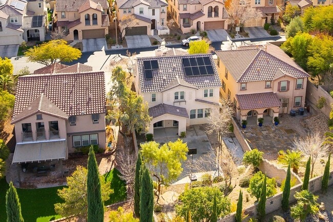 11904 Love Orchid Ln in Las Vegas, NV - Building Photo - Building Photo