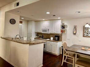 95 Via Sovana, Unit 95 Via Sovana in Santee, CA - Foto de edificio - Building Photo