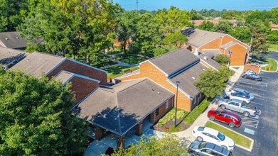Maplewood Heights in Columbus, OH - Building Photo - Building Photo