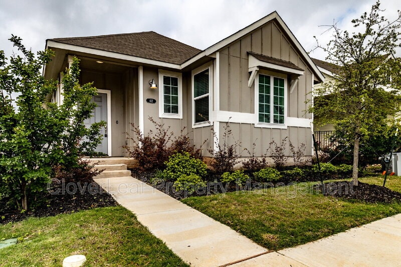 412 Hortus Dr in Kyle, TX - Building Photo