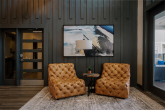 The Heights at College Station in College Station, TX - Foto de edificio - Building Photo