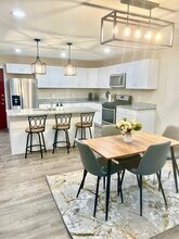 5830 Grayson St in Fort Worth, TX - Building Photo - Building Photo