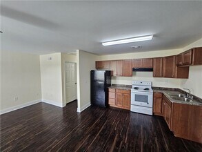 107 Ronald Pride Blvd in Fort Valley, GA - Foto de edificio - Building Photo