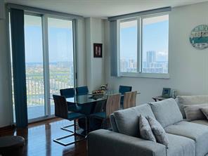 1782 E Hallandale Beach Blvd in Hallandale Beach, FL - Building Photo - Building Photo