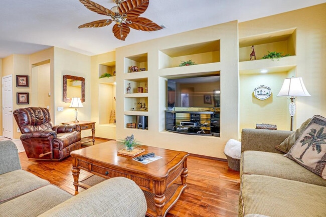 19212 N Tallowood Way in Surprise, AZ - Building Photo - Building Photo