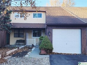 241 Willow St in Macungie, PA - Building Photo - Building Photo