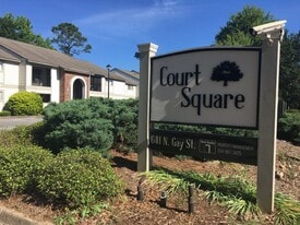 601 N Gay St, Unit E-301 in Auburn, AL - Building Photo