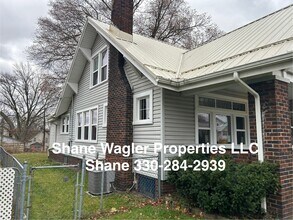 1370 S Freedom Ave in Alliance, OH - Building Photo - Building Photo