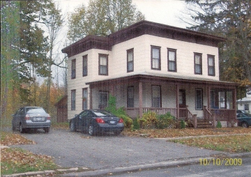 43 W State St in Dolgeville, NY - Building Photo